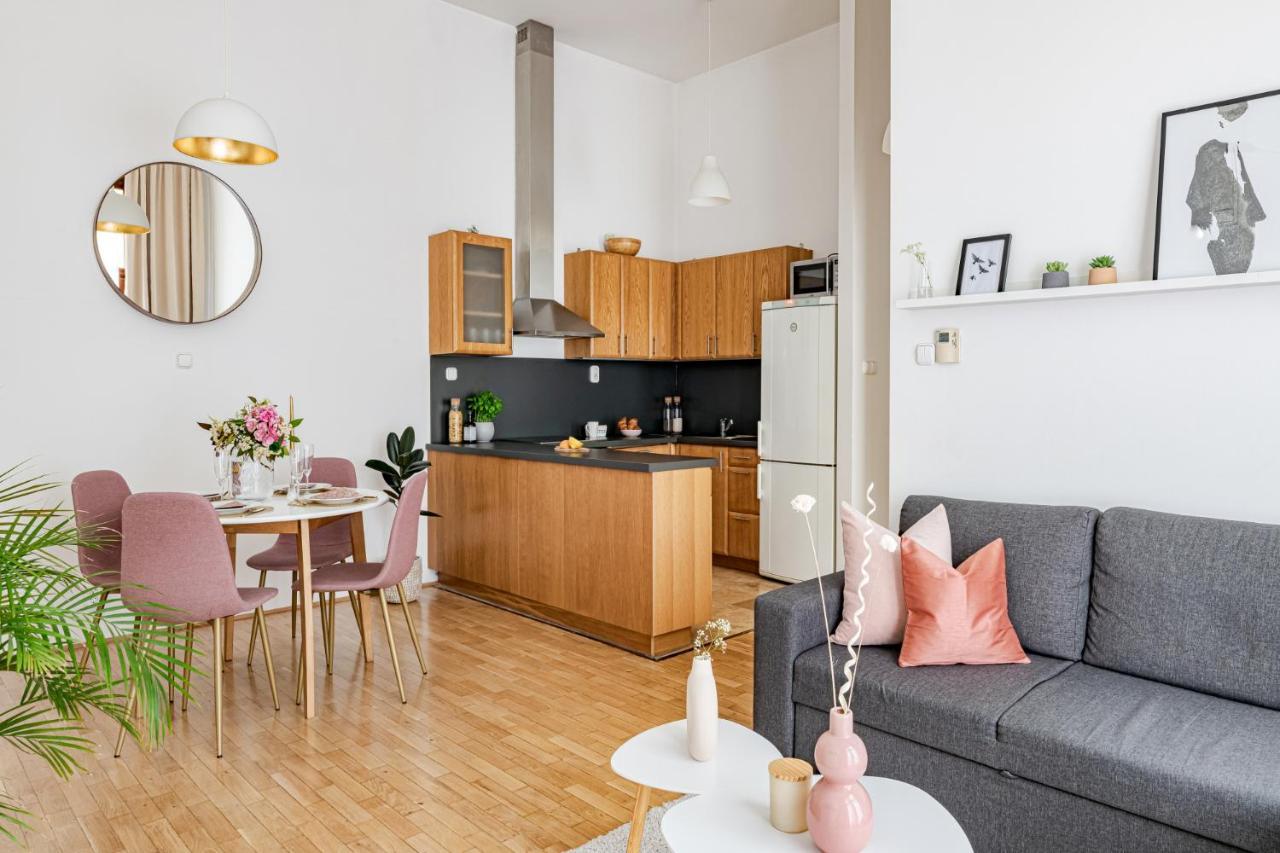 Apartment Hello Kazinczy Budapest Esterno foto