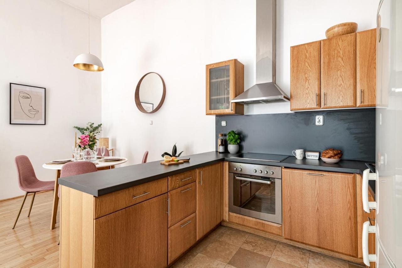 Apartment Hello Kazinczy Budapest Esterno foto